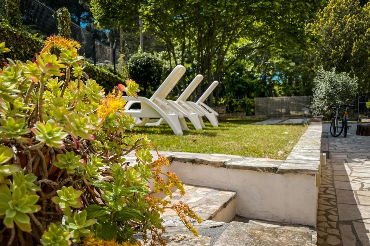 Holiday Home Sofia ポレッチ エクステリア 写真
